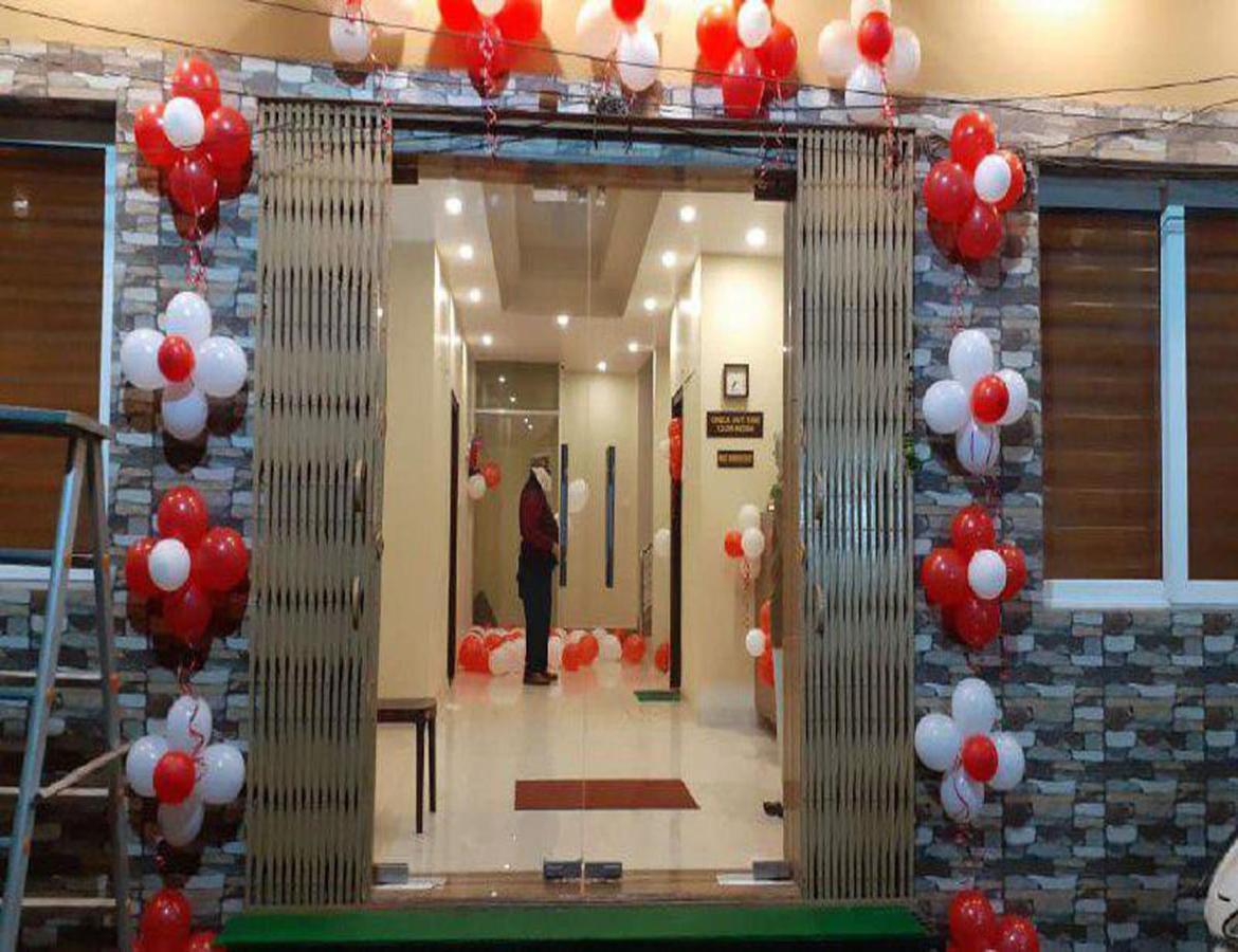 Hotel Artika Inn Varanasi Exterior foto